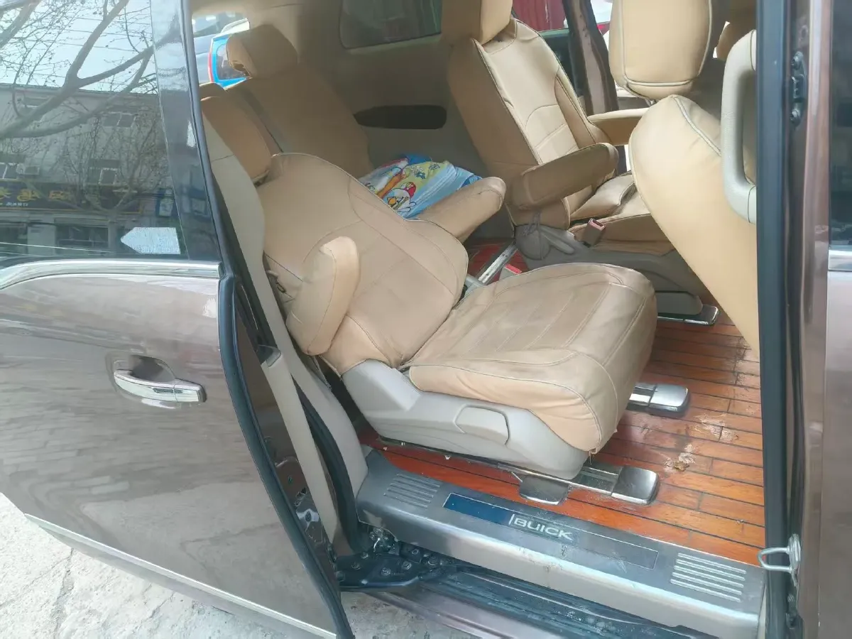 2018 Buick GL8 2.0T 260HP L4 6AT,autocango,china used car exporter,china ev exporter,chinese used car exporter,chinese used ev exporter