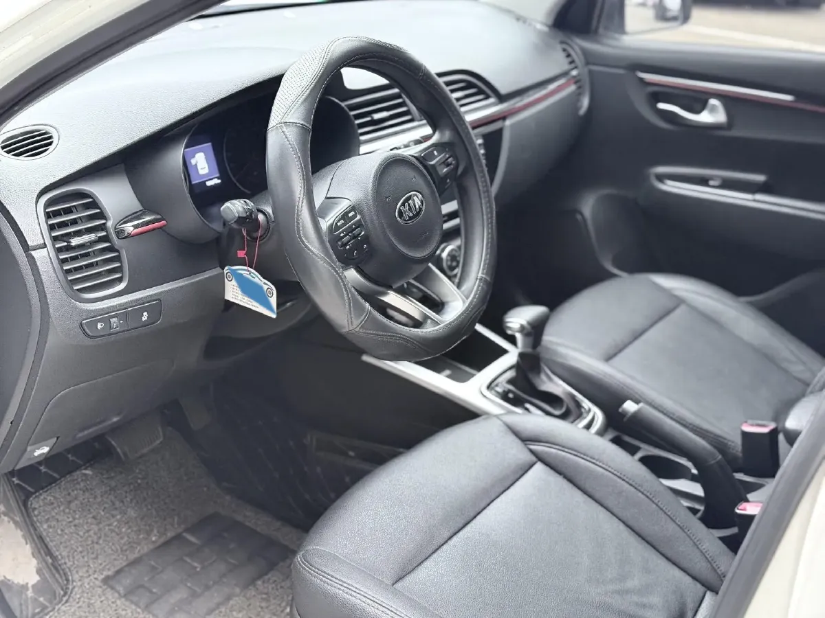 2017 Kia KX Cross 1.4L 100HP L4 6AT,autocango,china used car exporter,china ev exporter,chinese used car exporter,chinese used ev exporter