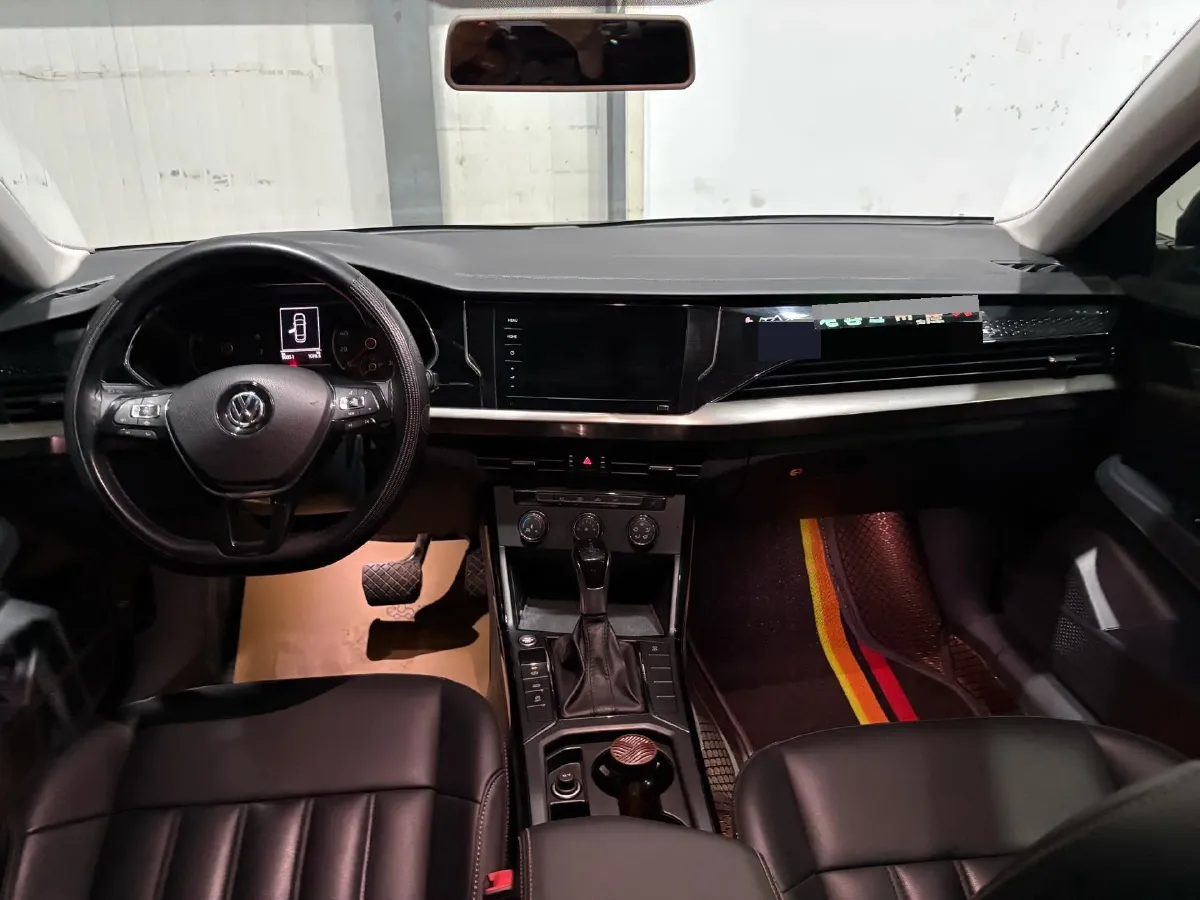 2019 Chevrolet Equinox 1.5T 180HP L4 6AT,autocango,china used car exporter,china ev exporter,chinese used car exporter,chinese used ev exporter