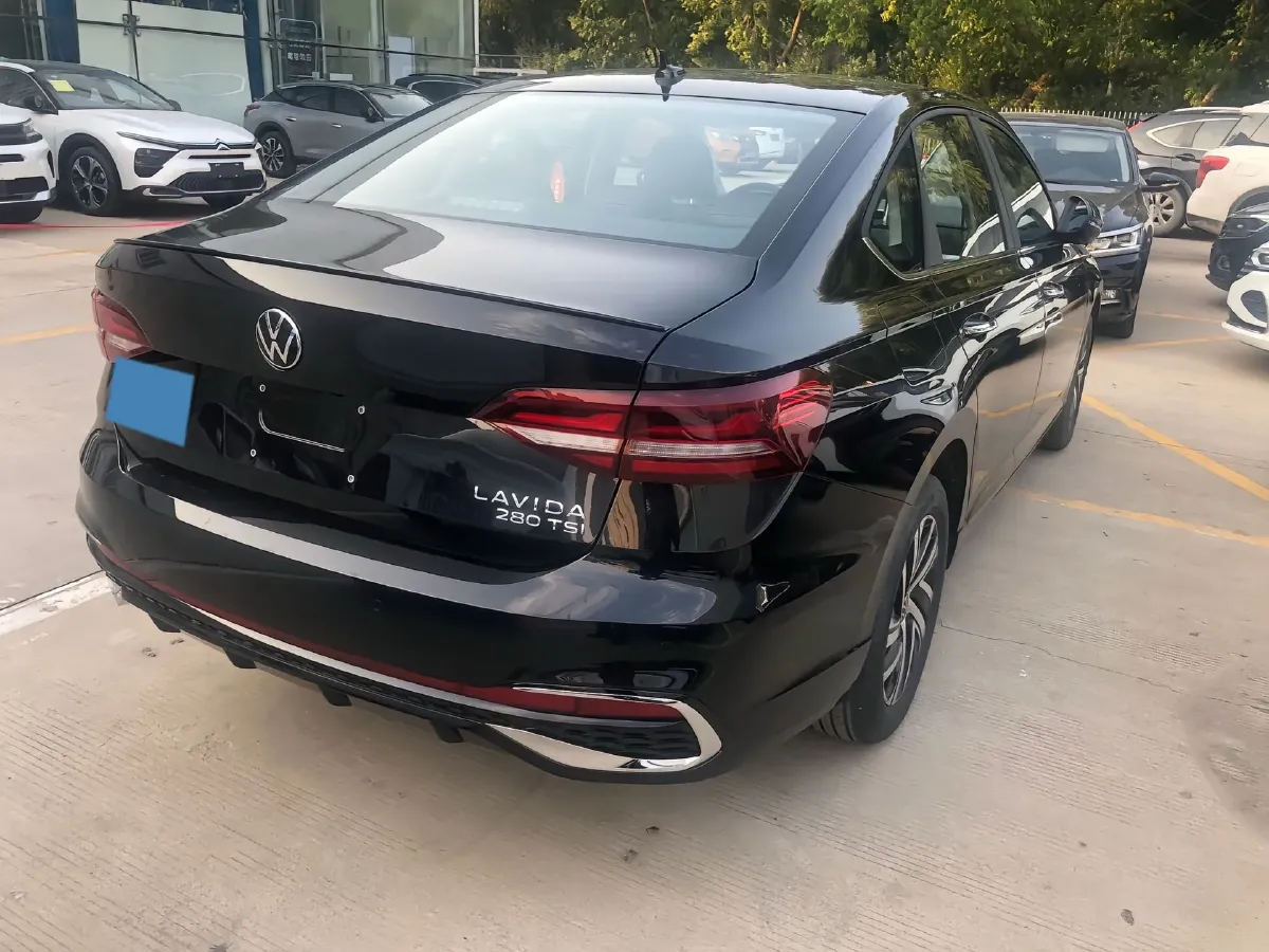 2023 Volkswagen Lavida 1.4T 150HP L4 7DCT,autocango,china used car exporter,china ev exporter,chinese used car exporter,chinese used ev exporter
