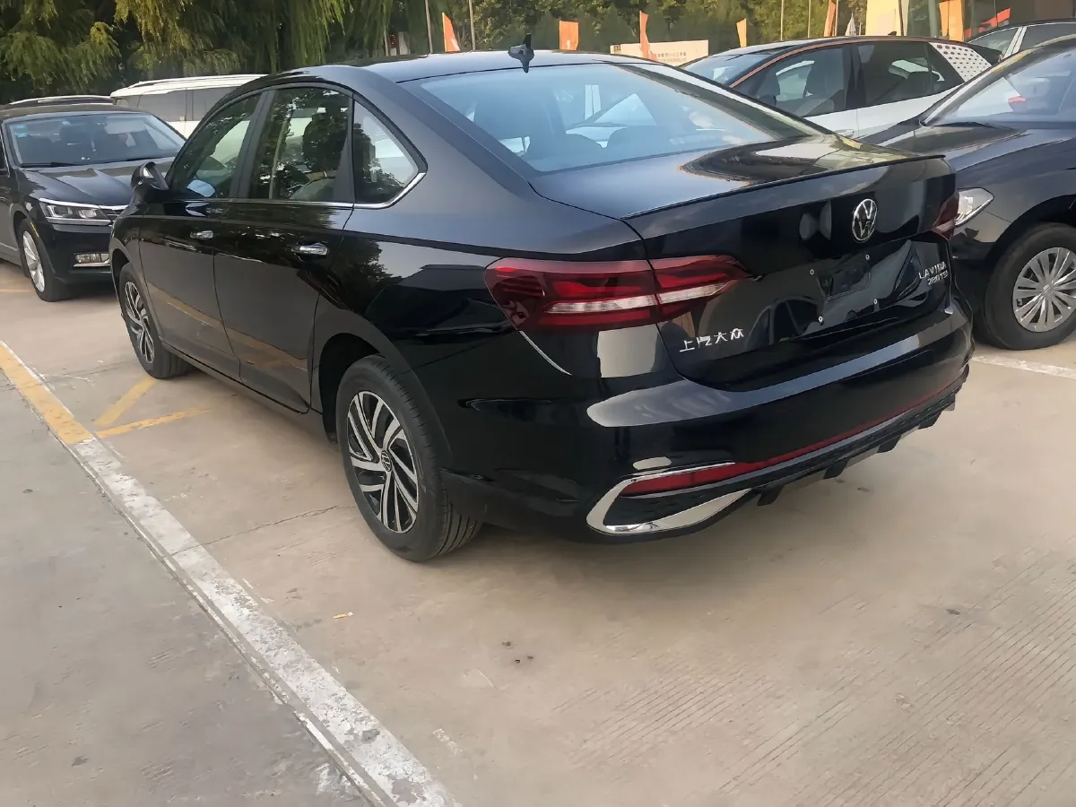 2023 Volkswagen Lavida 1.4T 150HP L4 7DCT,autocango,china used car exporter,china ev exporter,chinese used car exporter,chinese used ev exporter