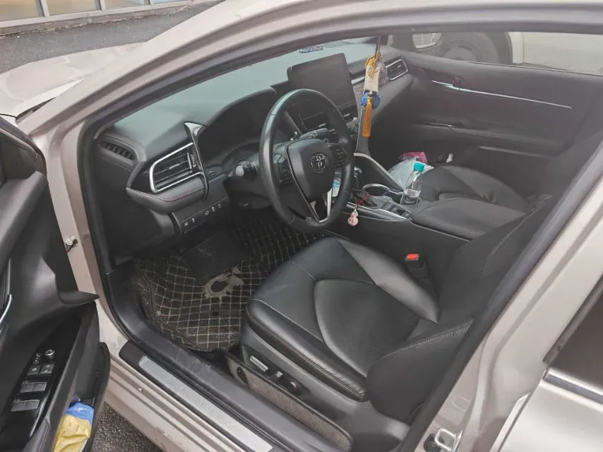 2021 Toyota Camry 2.5L 209HP L4 8AT,autocango,china used car exporter,china ev exporter,chinese used car exporter,chinese used ev exporter