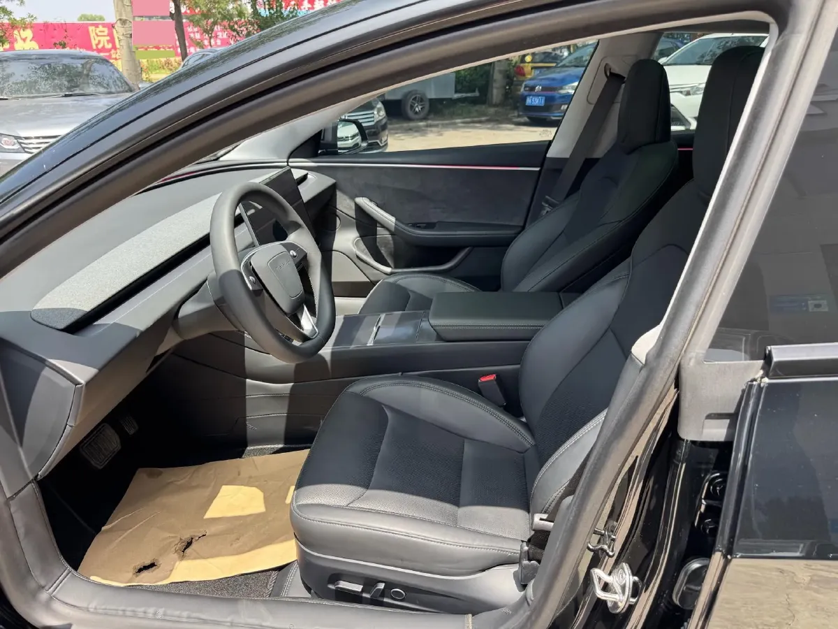 2023 Buick EnvisionPlus 2.0T 237HP L4 9AT,autocango,china used car exporter,china ev exporter,chinese used car exporter,chinese used ev exporter