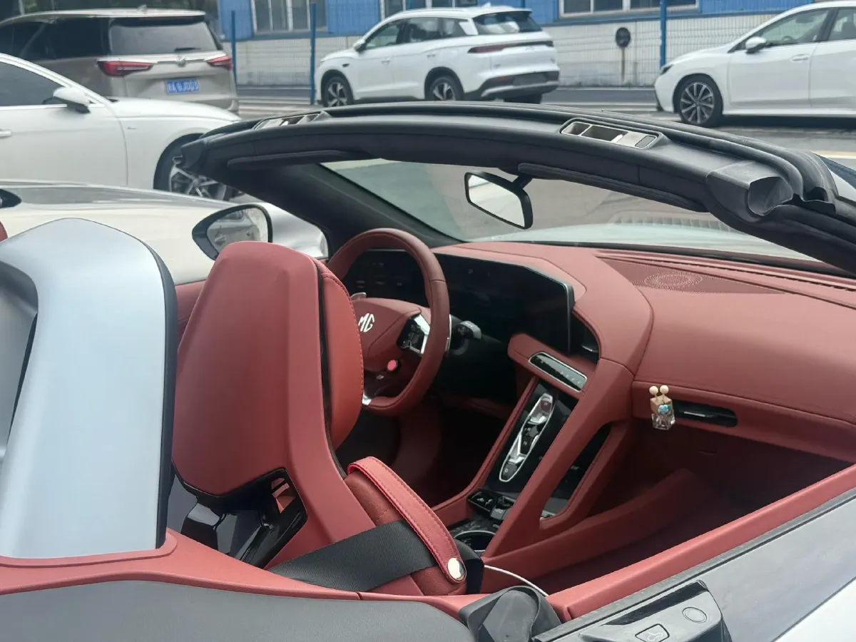 2023 Volvo S60 2.0T 197HP L4 7DCT,autocango,china used car exporter,china ev exporter,chinese used car exporter,chinese used ev exporter