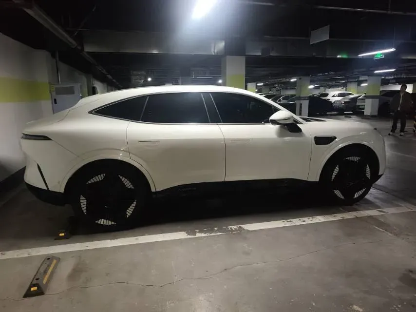 2023 Avatr 11 BEV 90KWH,autocango,china used car exporter,china ev exporter,chinese used car exporter,chinese used ev exporter