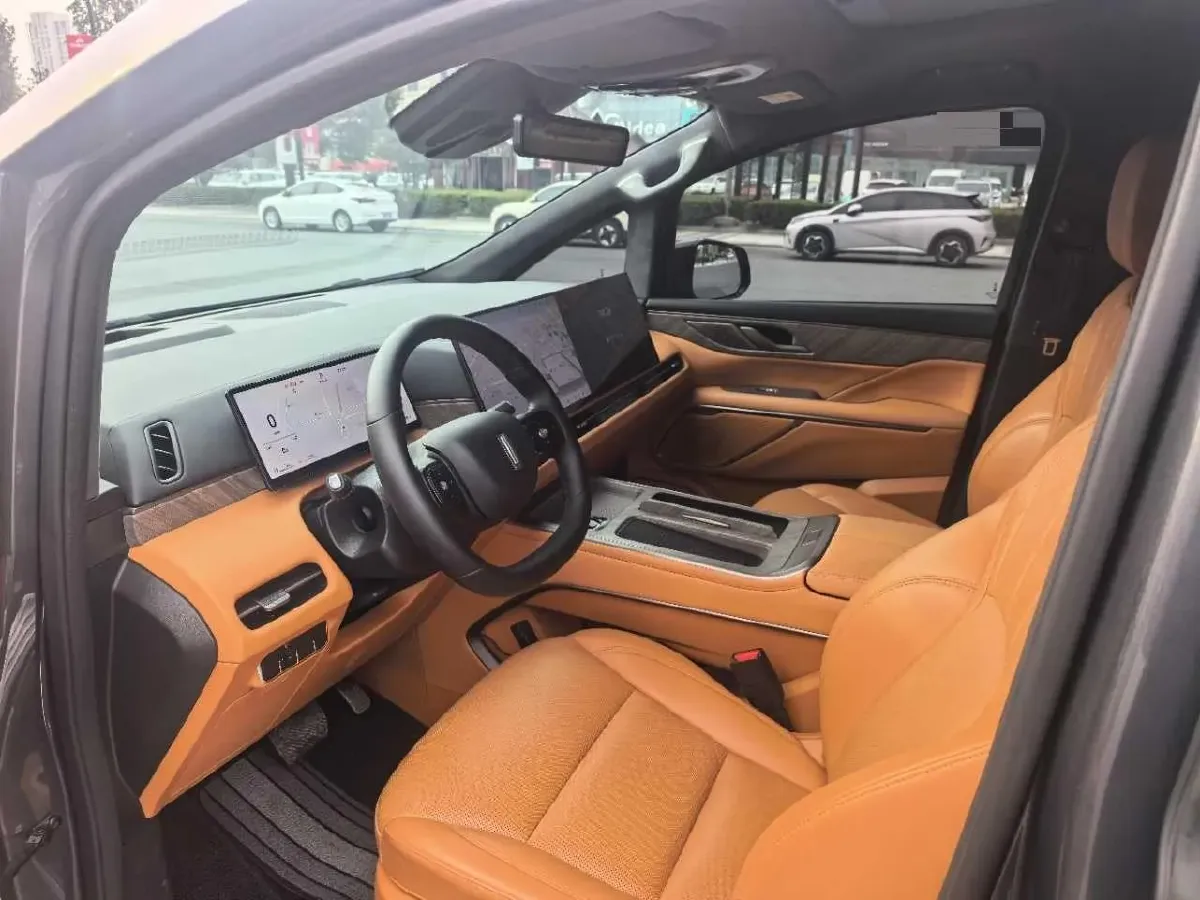 2025 WEY HighMountain 1.5T 170HP L4 4DHT PHEV,autocango,china used car exporter,china ev exporter,chinese used car exporter,chinese used ev exporter