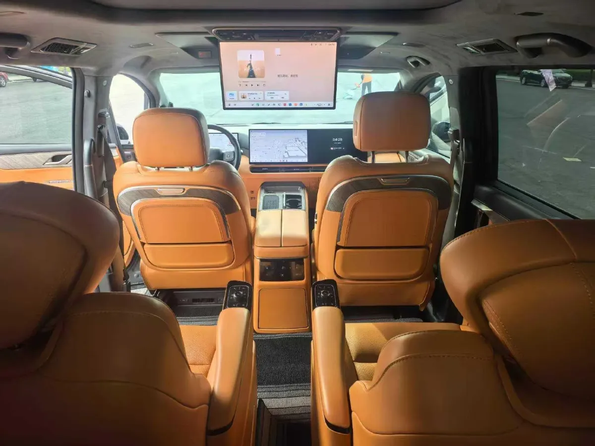 2025 WEY HighMountain 1.5T 170HP L4 4DHT PHEV,autocango,china used car exporter,china ev exporter,chinese used car exporter,chinese used ev exporter