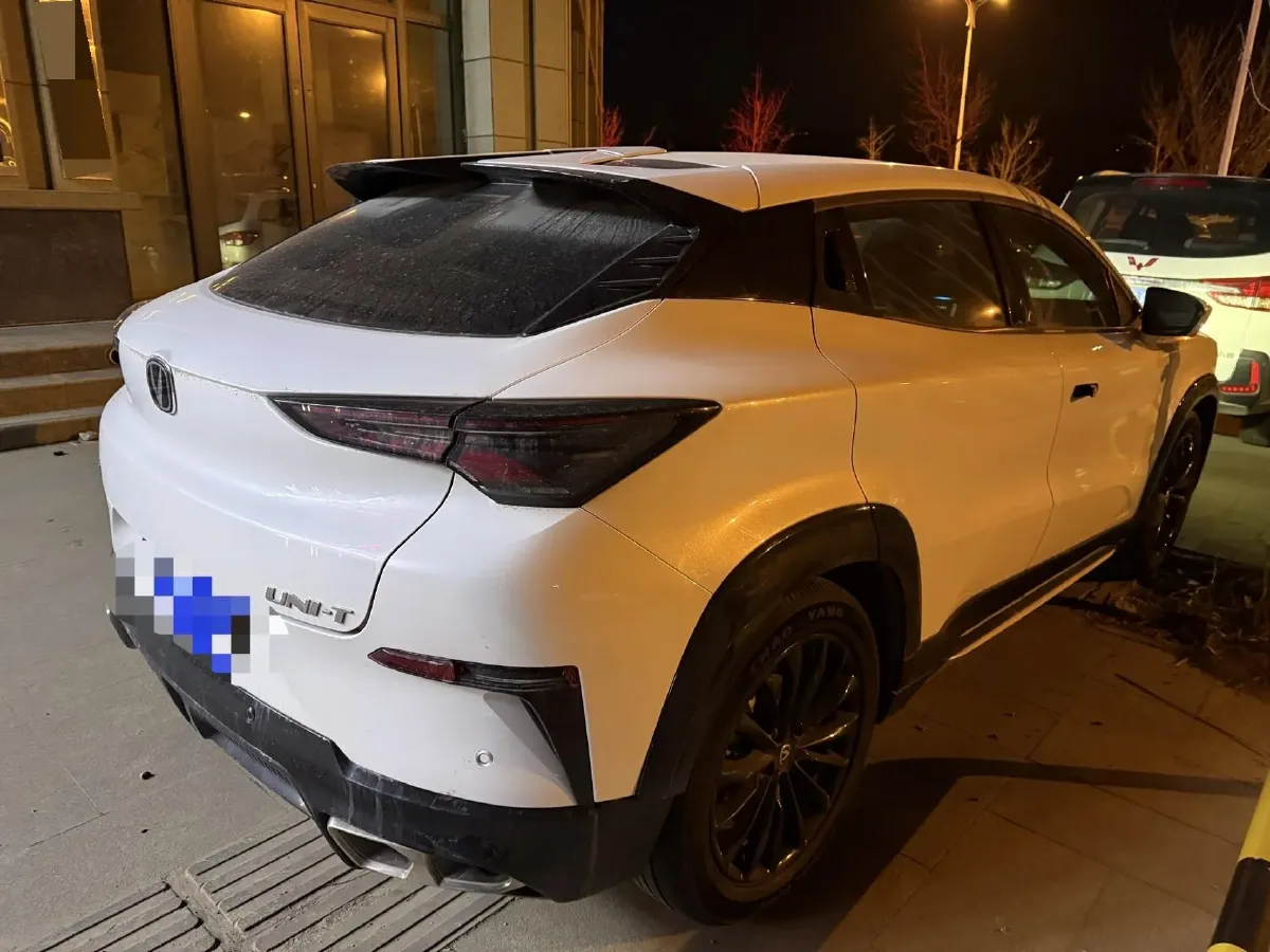 2023 ChangAn UNI-T 1.5T 188HP L4 7DCT,autocango,china used car exporter,china ev exporter,chinese used car exporter,chinese used ev exporter