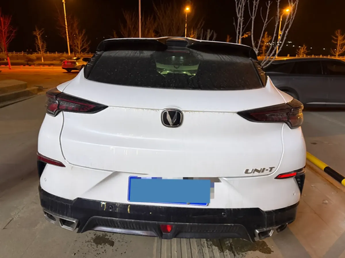 2023 ChangAn UNI-T 1.5T 188HP L4 7DCT,autocango,china used car exporter,china ev exporter,chinese used car exporter,chinese used ev exporter