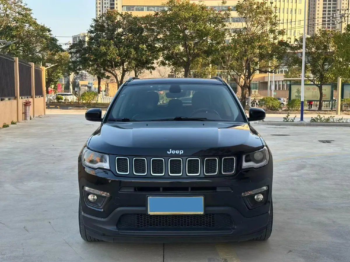 2019 Jeep Compass 2.0L 148HP L4 9AT,autocango,china used car exporter,china ev exporter,chinese used car exporter,chinese used ev exporter