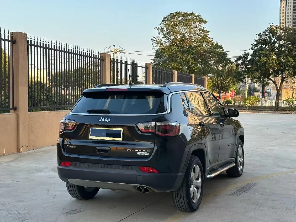 2019 Jeep Compass 2.0L 148HP L4 9AT,autocango,china used car exporter,china ev exporter,chinese used car exporter,chinese used ev exporter