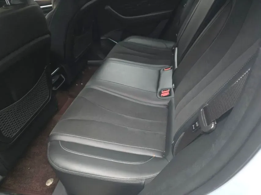 2022 Citroen C5 X 1.6T 175HP L4 8AT,autocango,china used car exporter,china ev exporter,chinese used car exporter,chinese used ev exporter