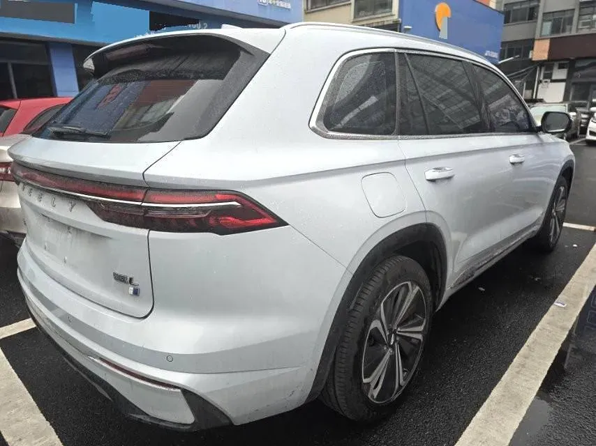 2022 Citroen C5 X 1.6T 175HP L4 8AT,autocango,china used car exporter,china ev exporter,chinese used car exporter,chinese used ev exporter