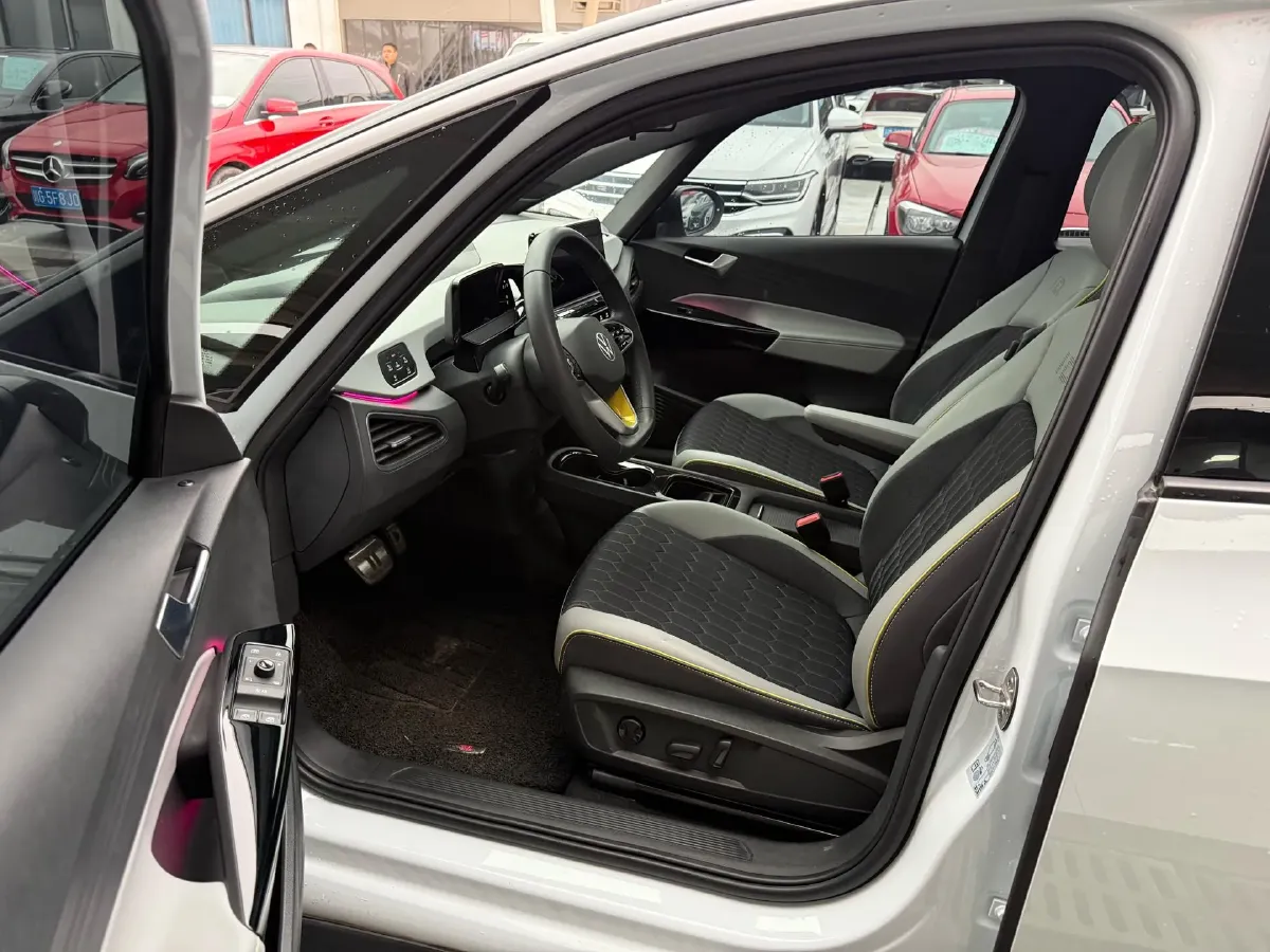 2022 Volkswagen ID.3 BEV 57.3KWH,autocango,china used car exporter,china ev exporter,chinese used car exporter,chinese used ev exporter