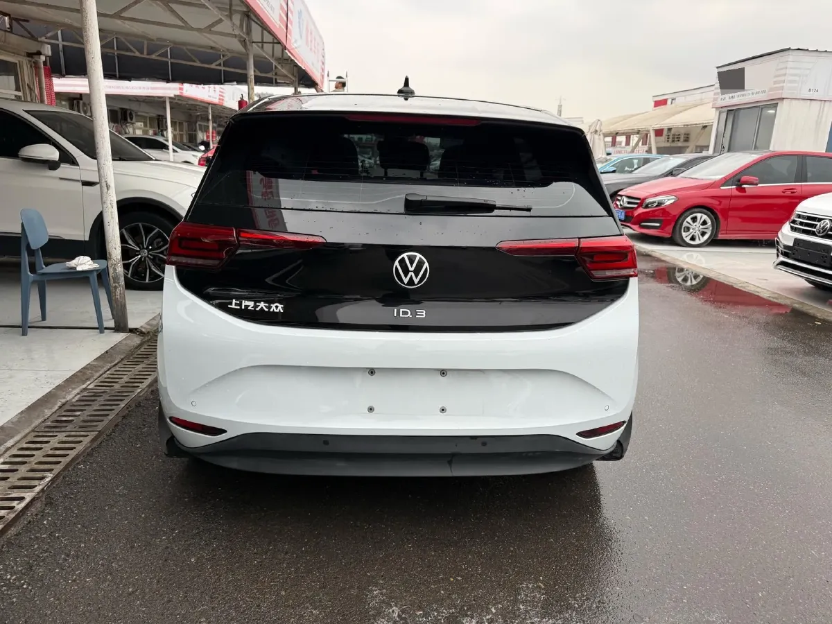 2022 Volkswagen ID.3 BEV 57.3KWH,autocango,china used car exporter,china ev exporter,chinese used car exporter,chinese used ev exporter