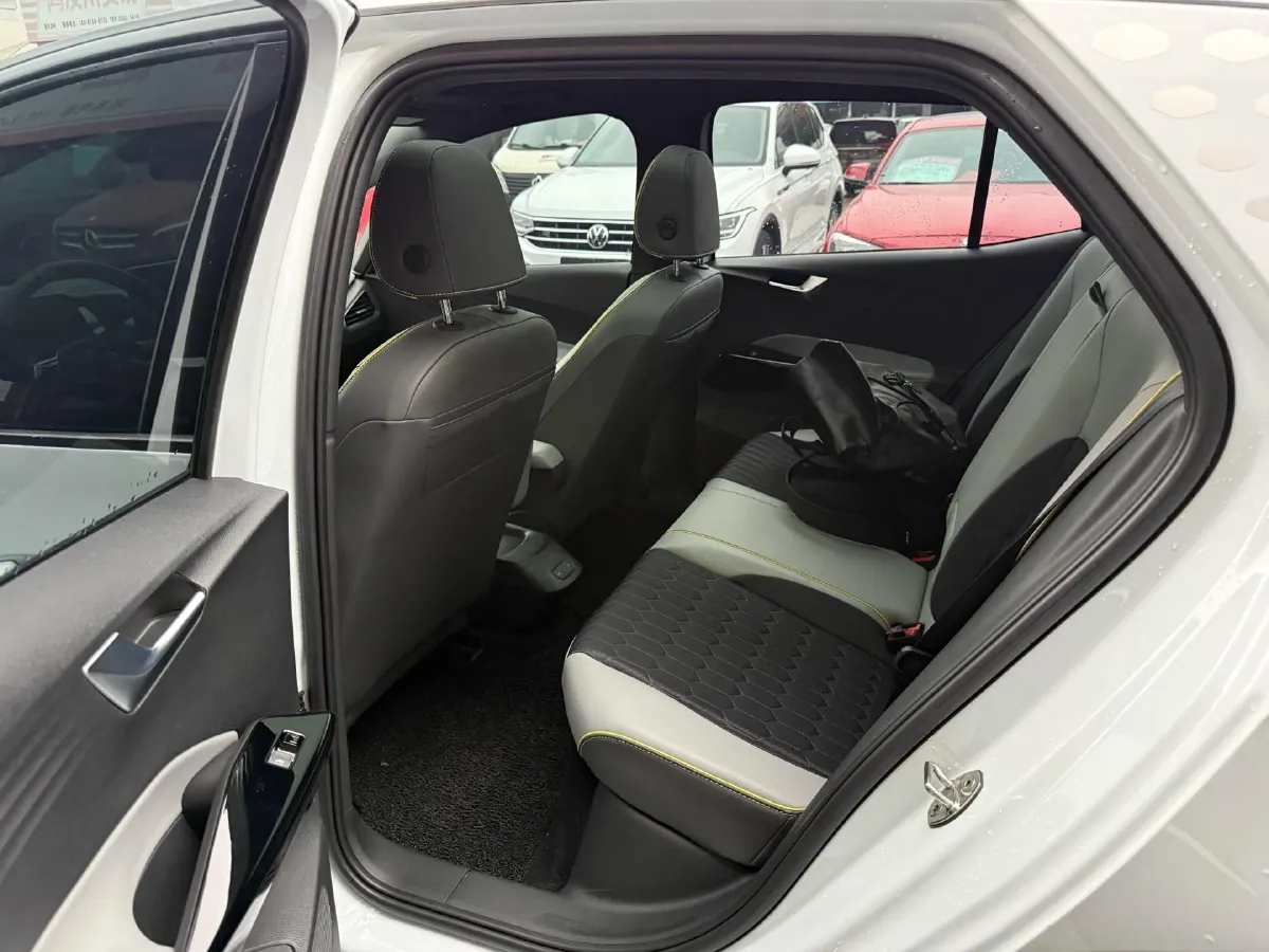 2022 Volkswagen ID.3 BEV 57.3KWH,autocango,china used car exporter,china ev exporter,chinese used car exporter,chinese used ev exporter