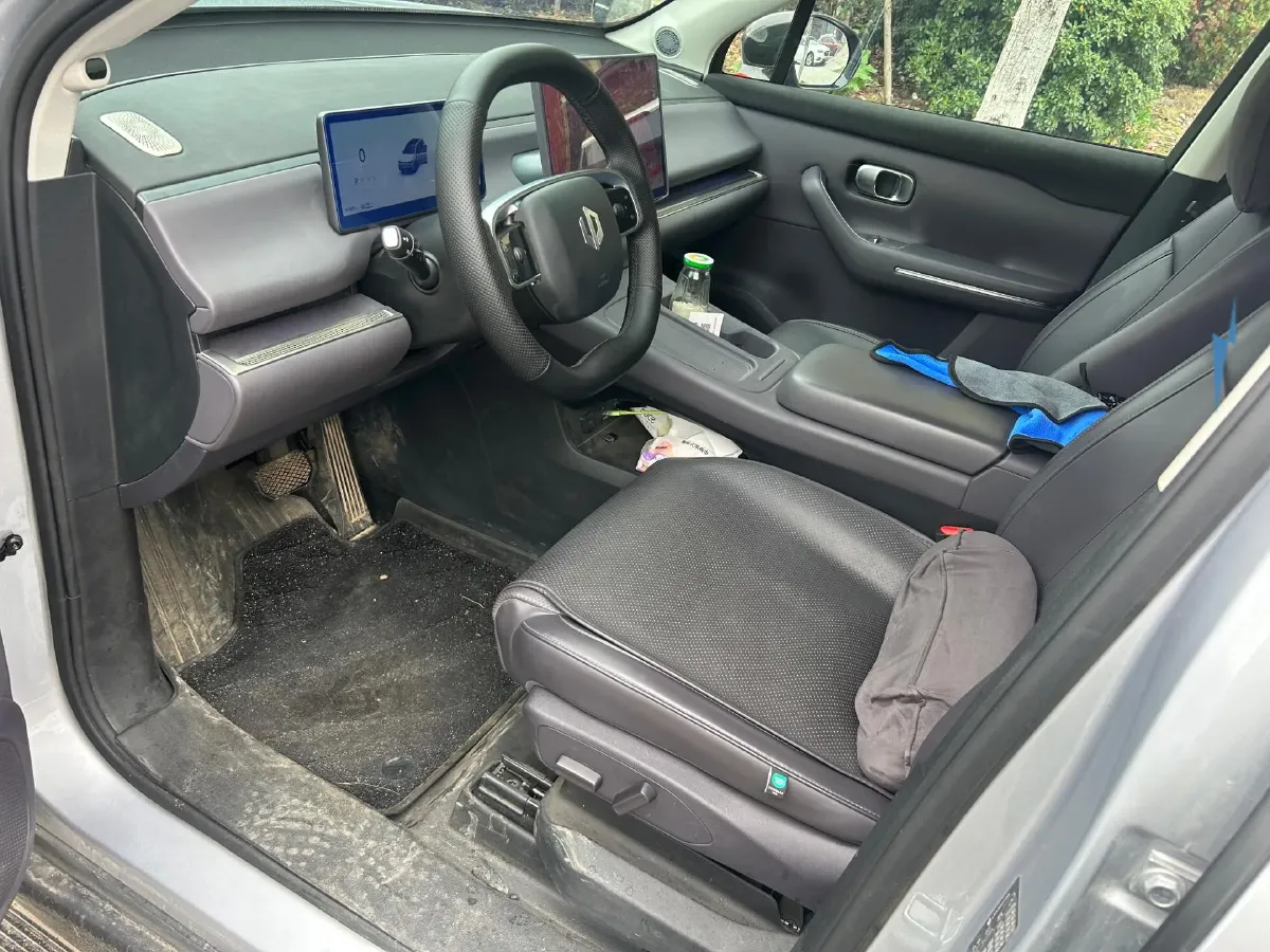 2024 Leapmotor C16 BEV 67.7KWH,autocango,china used car exporter,china ev exporter,chinese used car exporter,chinese used ev exporter