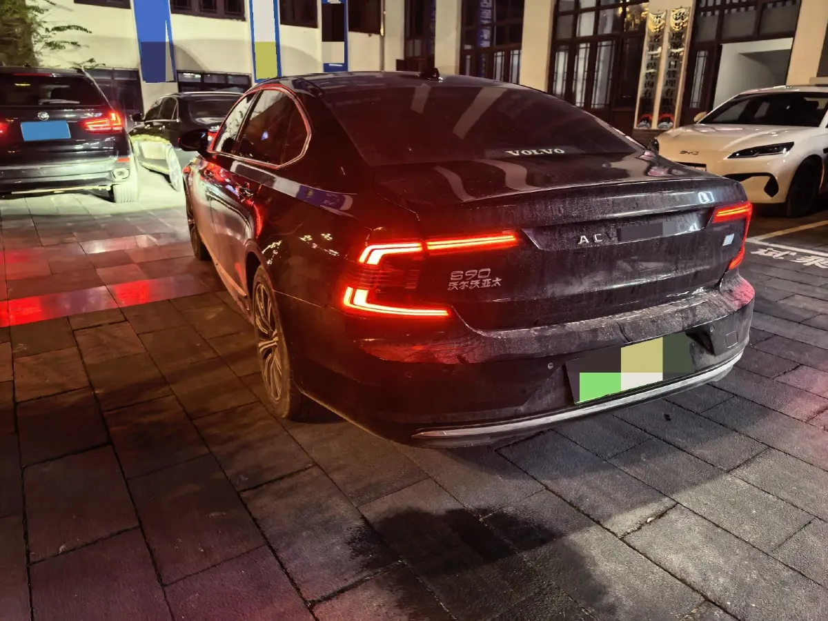 2021 Volvo S90 PHEV 2.0T 303HP L4 8AT PHEV 11.6KWH,autocango,china used car exporter,china ev exporter,chinese used car exporter,chinese used ev exporter