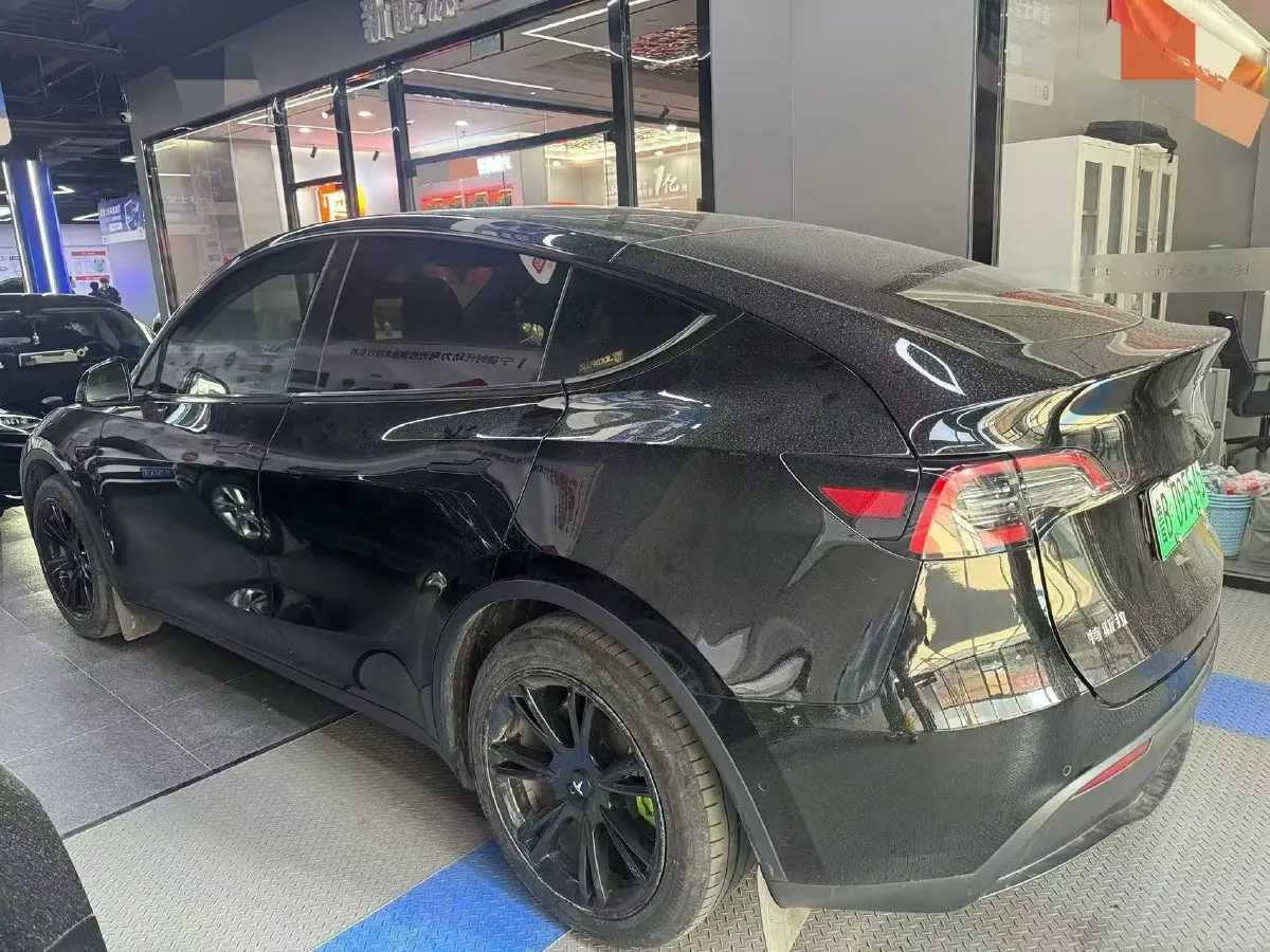 2022 Tesla Model Y BEV 60KWH,autocango,china used car exporter,china ev exporter,chinese used car exporter,chinese used ev exporter