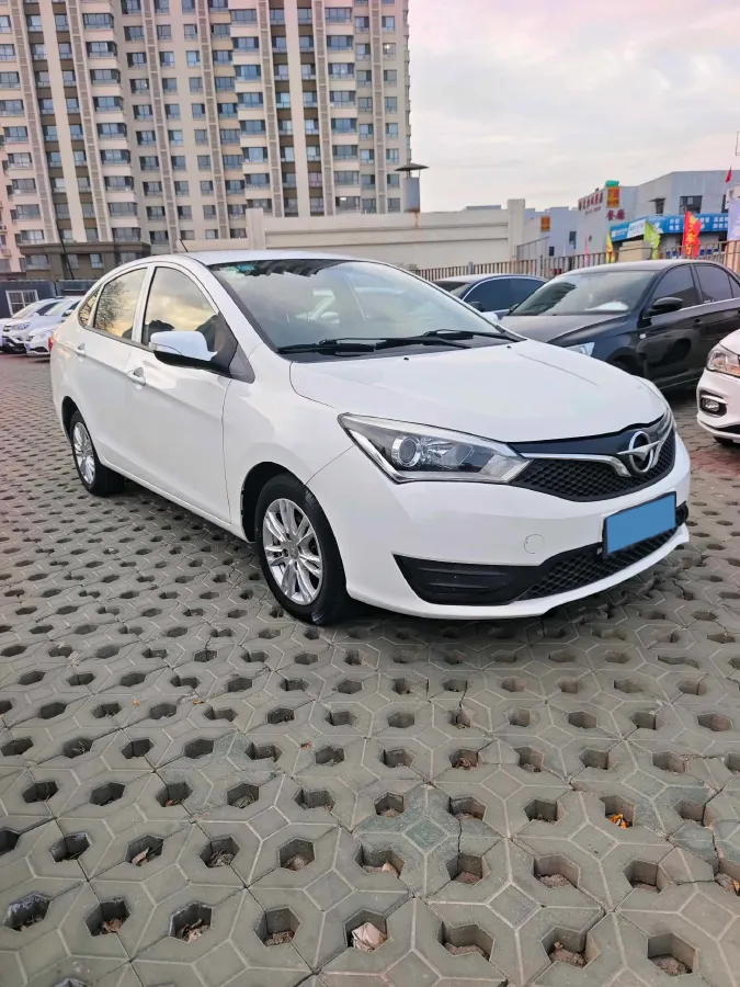 2017 HaiMa M3 1.5L 112HP L4 5MT,autocango,china used car exporter,china ev exporter,chinese used car exporter,chinese used ev exporter