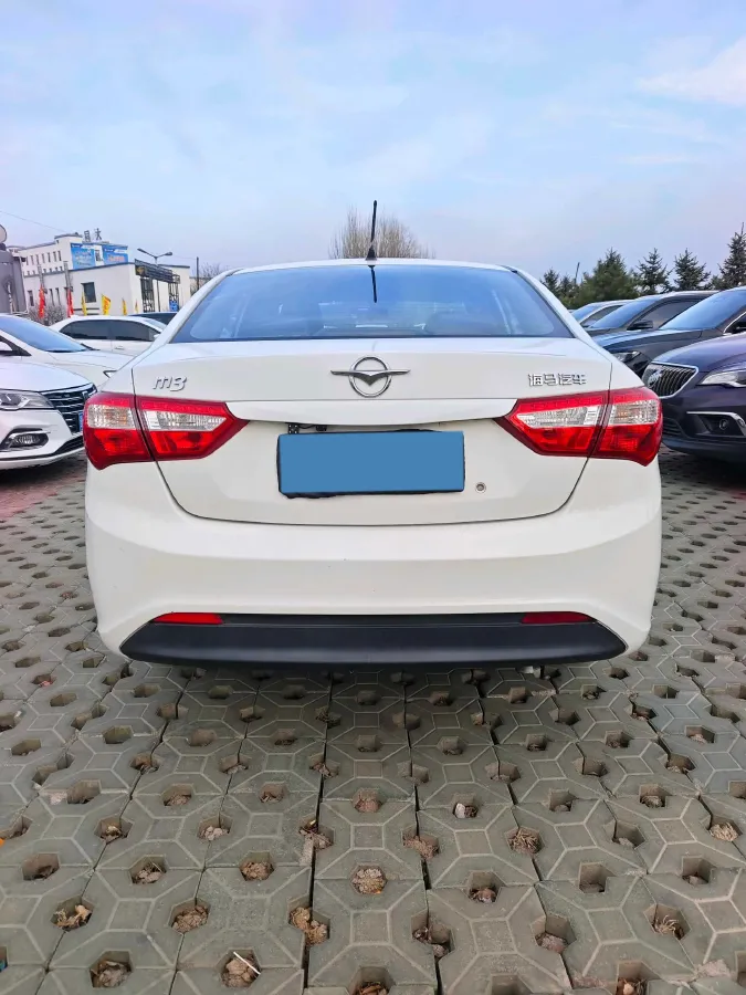 2017 HaiMa M3 1.5L 112HP L4 5MT,autocango,china used car exporter,china ev exporter,chinese used car exporter,chinese used ev exporter