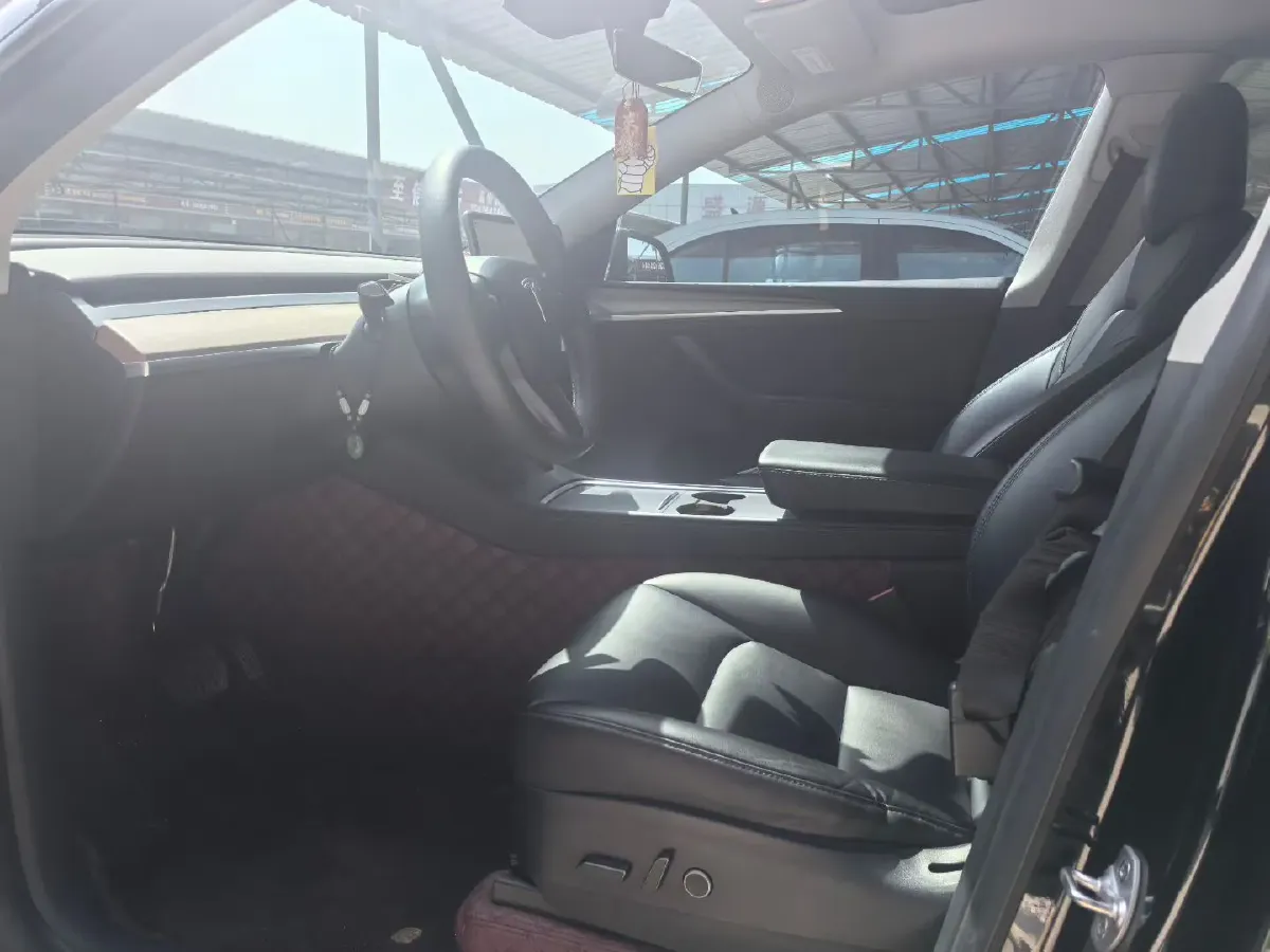 2022 Tesla Model Y BEV 60KWH,autocango,china used car exporter,china ev exporter,chinese used car exporter,chinese used ev exporter