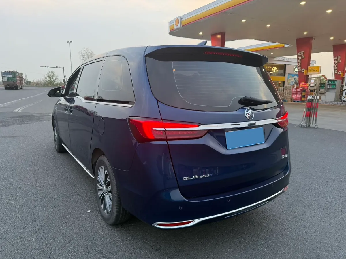 2022 Buick GL8 2.0T 237HP L4 9AT,autocango,china used car exporter,china ev exporter,chinese used car exporter,chinese used ev exporter