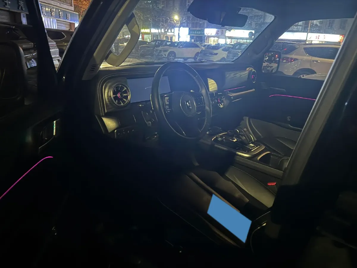 2023 Tank 300 2.0T 227HP L4 8AT,autocango,china used car exporter,china ev exporter,chinese used car exporter,chinese used ev exporter