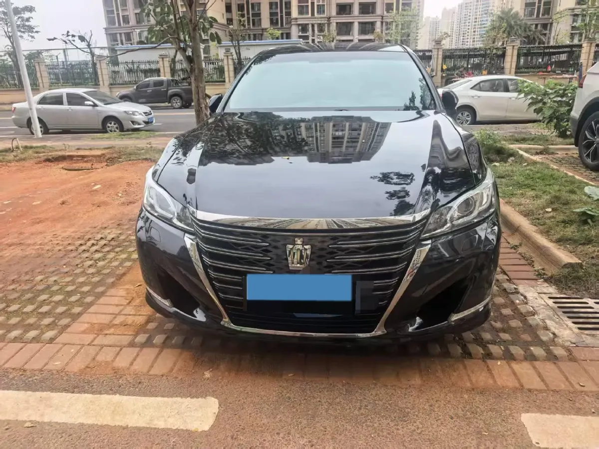 2018 Toyota Highlander 2.0T 220HP L4 6AT,autocango,china used car exporter,china ev exporter,chinese used car exporter,chinese used ev exporter