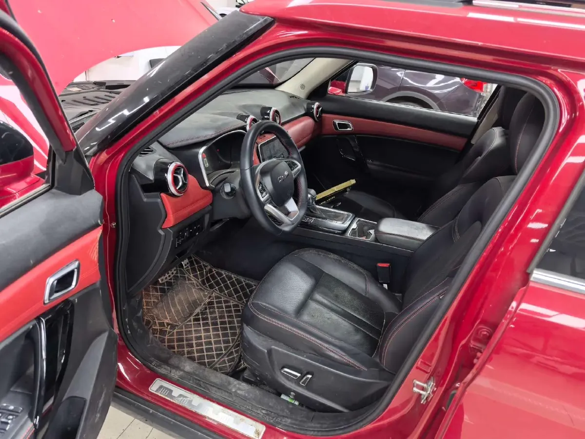 2021 Beijing BJ30 1.5T 156HP L4 6AT,autocango,china used car exporter,china ev exporter,chinese used car exporter,chinese used ev exporter