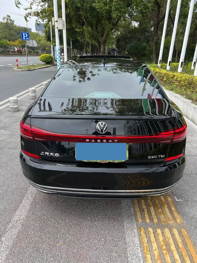 2023 Volkswagen Passat 2.0T 186HP L4 7DCT,autocango,china used car exporter,china ev exporter,chinese used car exporter,chinese used ev exporter