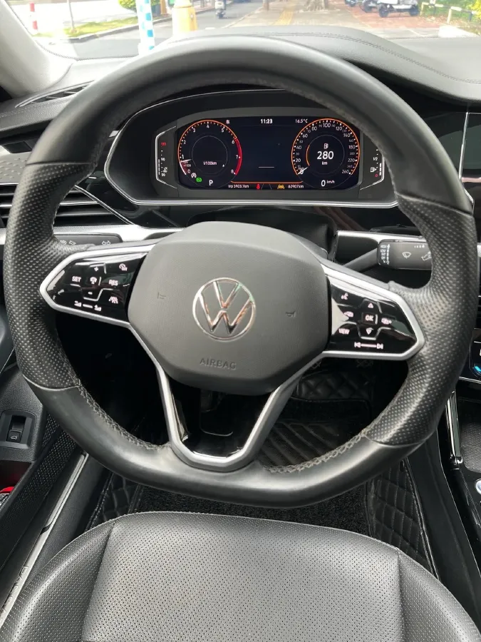 2023 Volkswagen Passat 2.0T 186HP L4 7DCT,autocango,china used car exporter,china ev exporter,chinese used car exporter,chinese used ev exporter