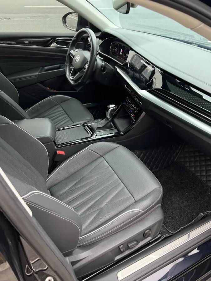 2023 Volkswagen Passat 2.0T 186HP L4 7DCT,autocango,china used car exporter,china ev exporter,chinese used car exporter,chinese used ev exporter