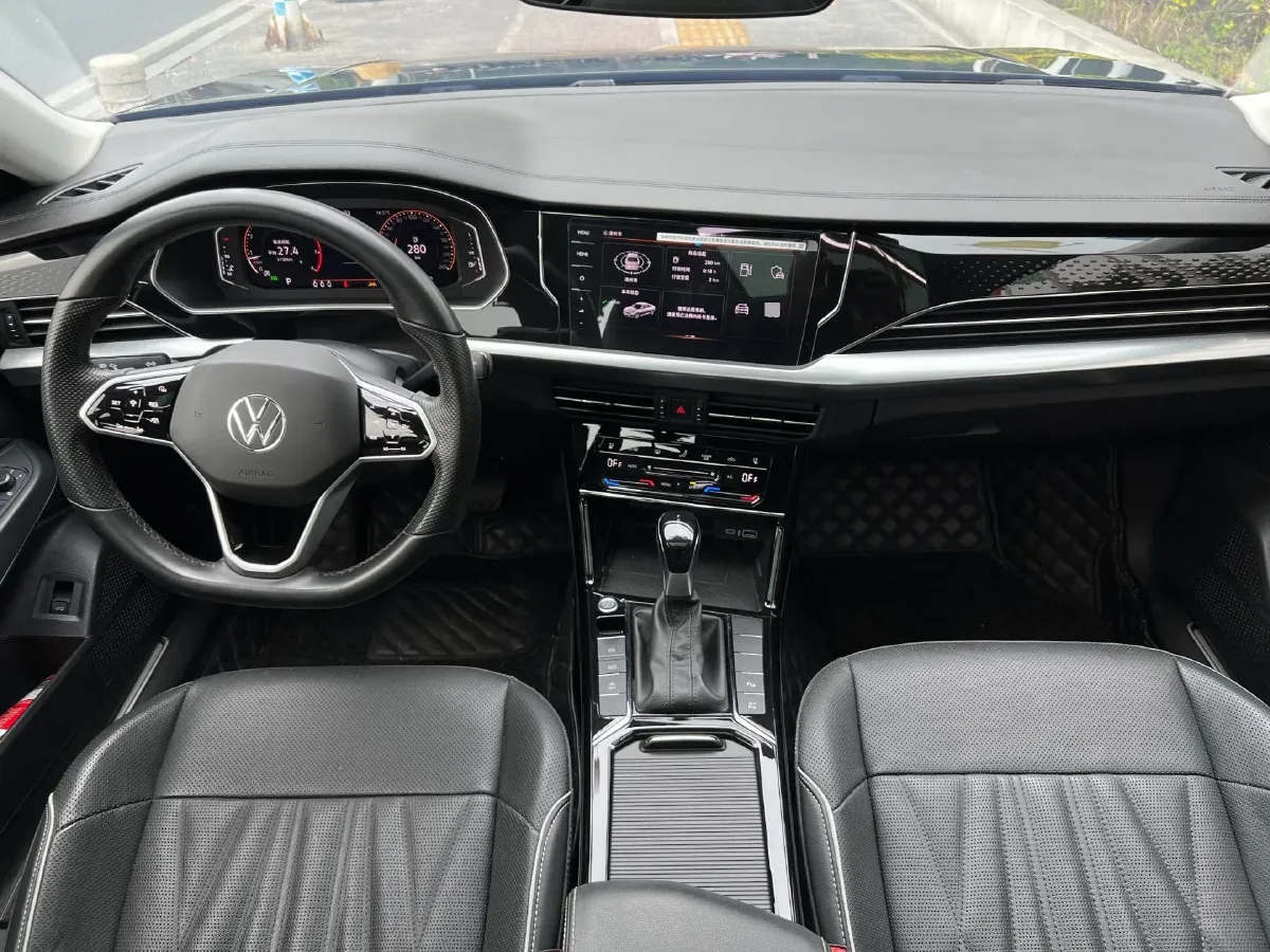 2023 Volkswagen Passat 2.0T 186HP L4 7DCT,autocango,china used car exporter,china ev exporter,chinese used car exporter,chinese used ev exporter