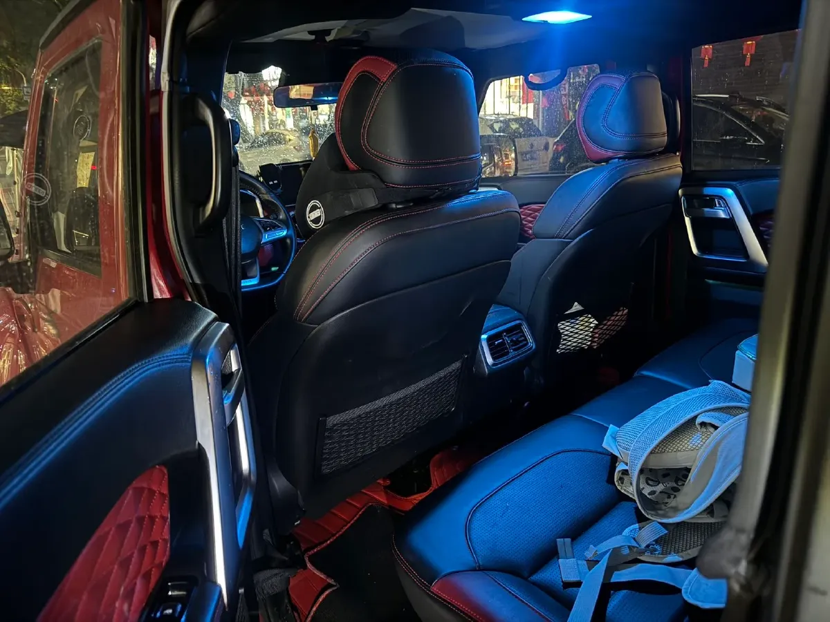 2020 Beijing BJ40 2.0T 224HP L4 8AT,autocango,china used car exporter,china ev exporter,chinese used car exporter,chinese used ev exporter