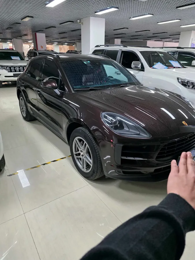 2020 Porsche Macan 2.0T 252HP L4 7DCT,autocango,china used car exporter,china ev exporter,chinese used car exporter,chinese used ev exporter