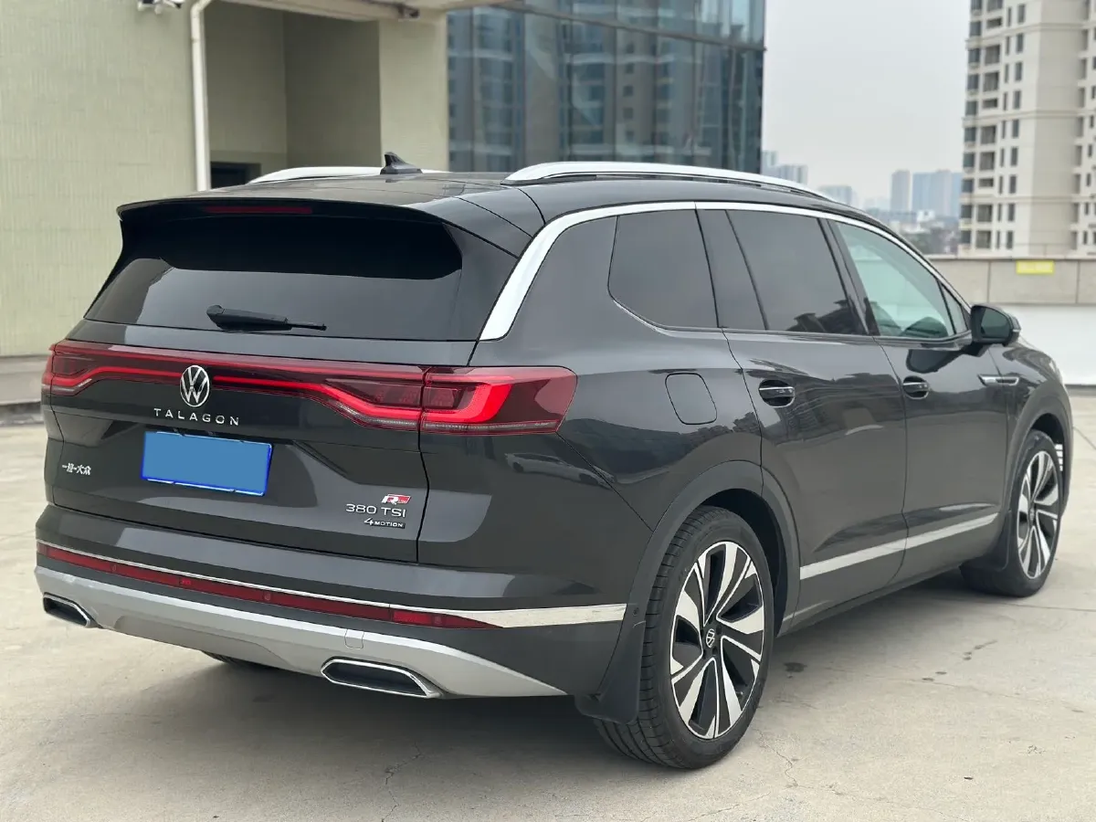 2022 Volkswagen Talagon 2.0T 220HP L4 7DCT,autocango,china used car exporter,china ev exporter,chinese used car exporter,chinese used ev exporter