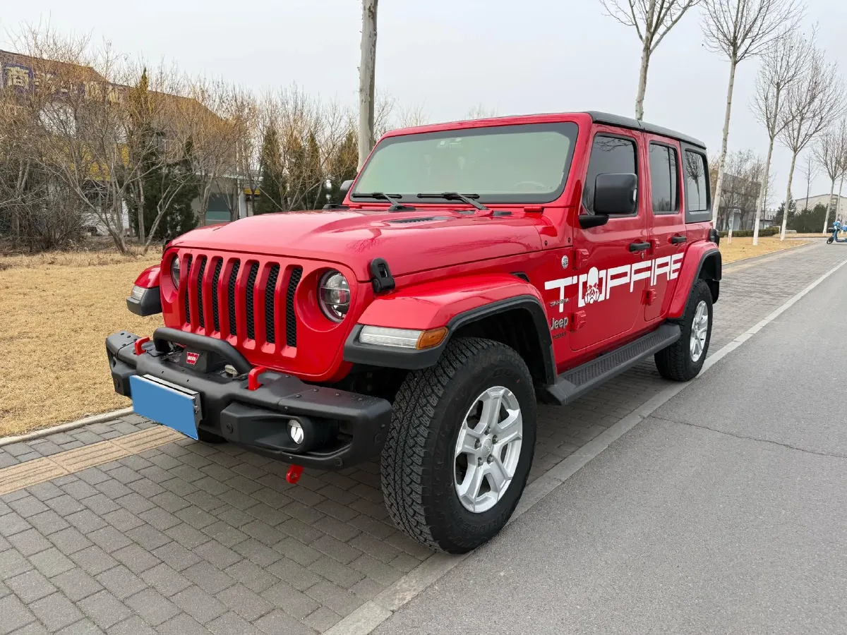 2021 Jeep Wrangler 2.0T 266HP L4 8AT,autocango,china used car exporter,china ev exporter,chinese used car exporter,chinese used ev exporter