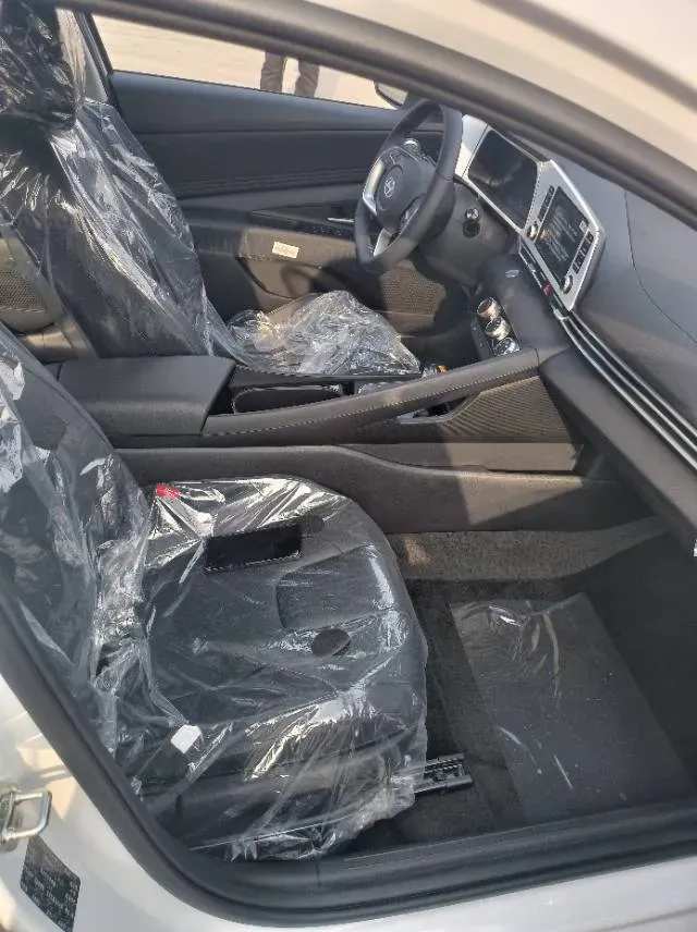 2023 Hyundai Elantra 1.5L 115HP L4 CVT,autocango,china used car exporter,china ev exporter,chinese used car exporter,chinese used ev exporter