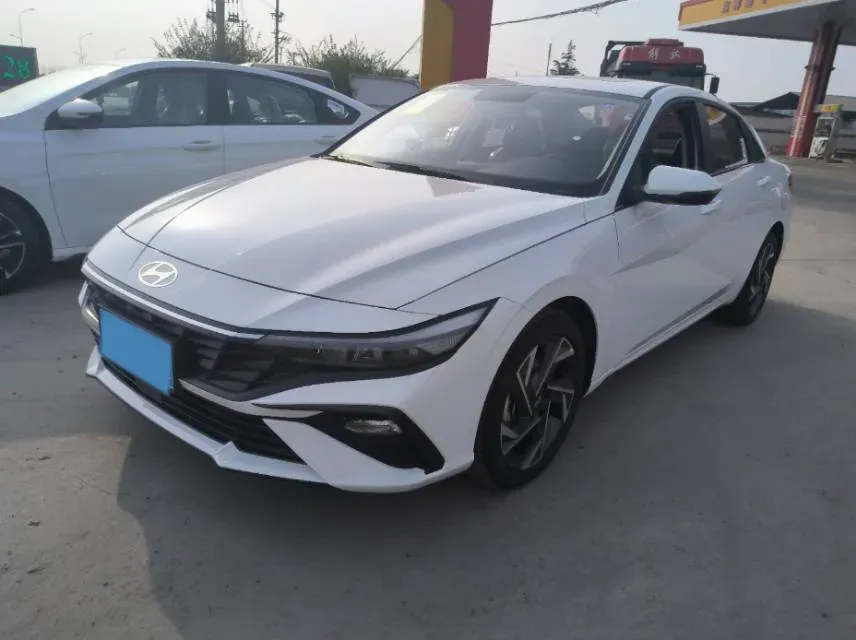 2023 Hyundai Elantra 1.5L 115HP L4 CVT,autocango,china used car exporter,china ev exporter,chinese used car exporter,chinese used ev exporter