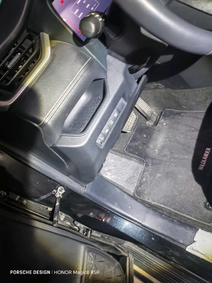 2023 Toyota Wildlander 2.0L 171HP L4 CVT,autocango,china used car exporter,china ev exporter,chinese used car exporter,chinese used ev exporter