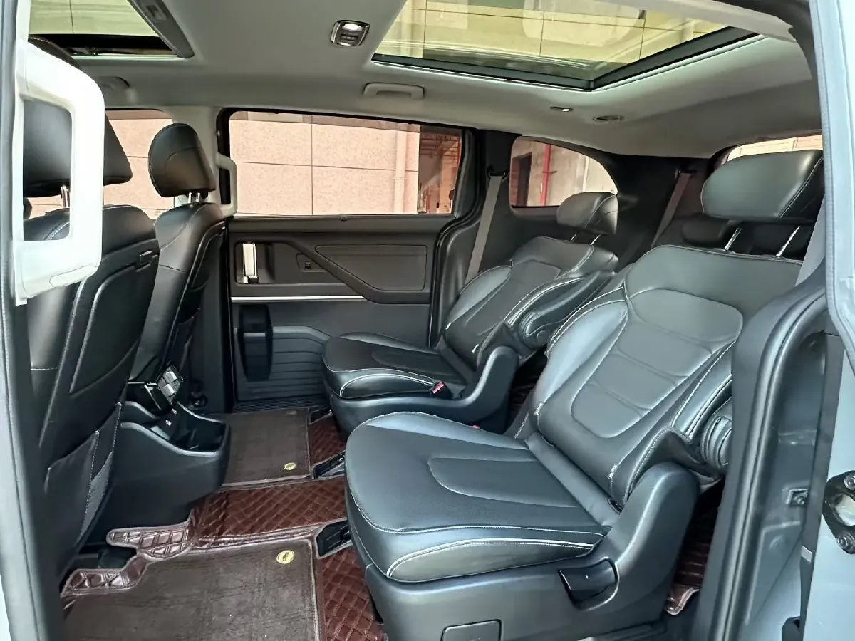 2024 Hyundai Custo 1.5T 170HP L4 8AT,autocango,china used car exporter,china ev exporter,chinese used car exporter,chinese used ev exporter