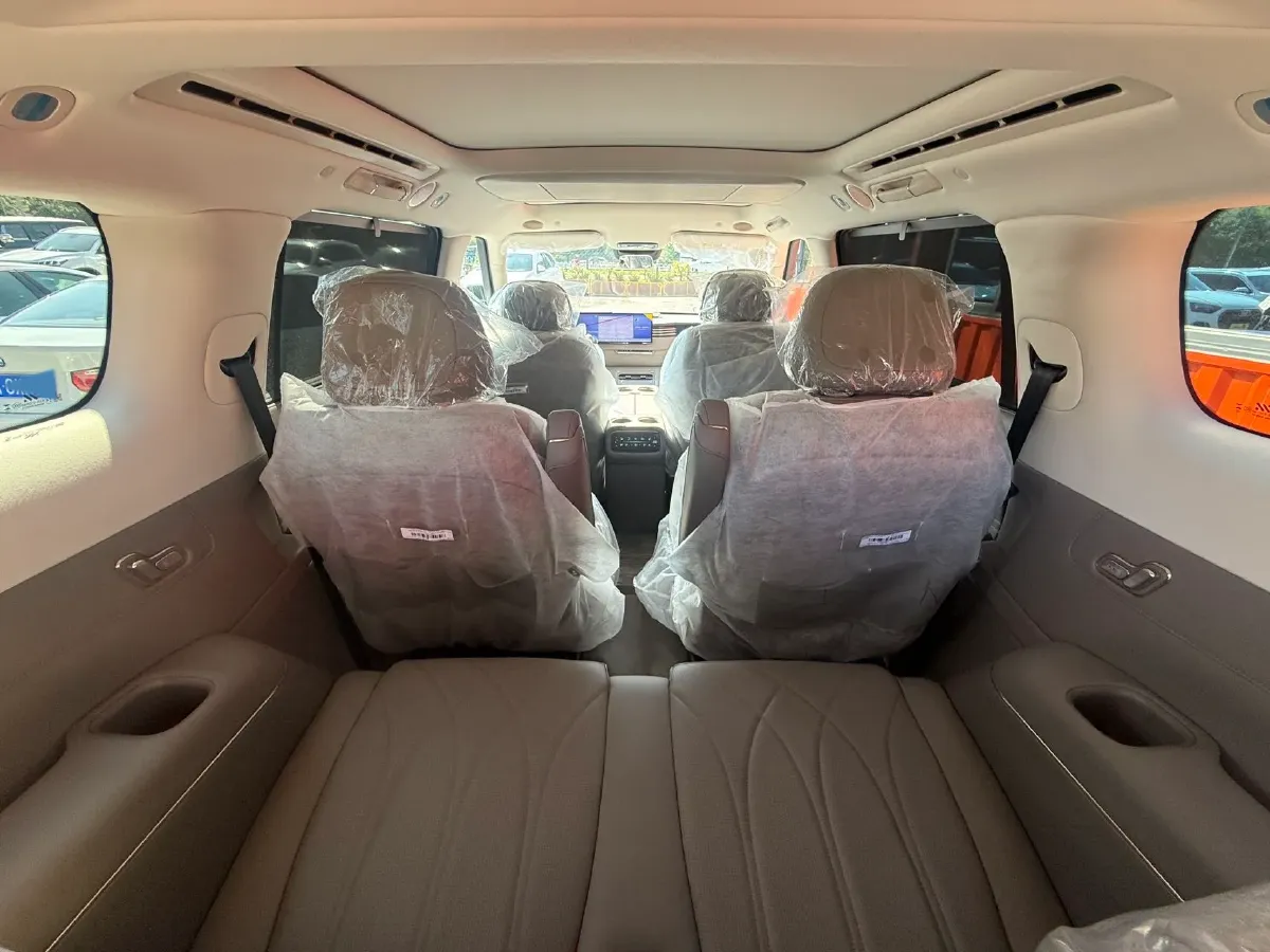 2026 IM LS9 REEV 155HP REEV,autocango,china used car exporter,china ev exporter,chinese used car exporter,chinese used ev exporter