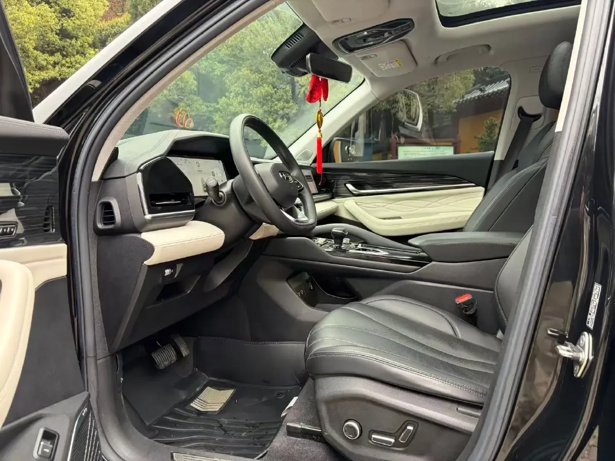 2023 Geely Monjaro 2.0T 238HP L4 8AT,autocango,china used car exporter,china ev exporter,chinese used car exporter,chinese used ev exporter