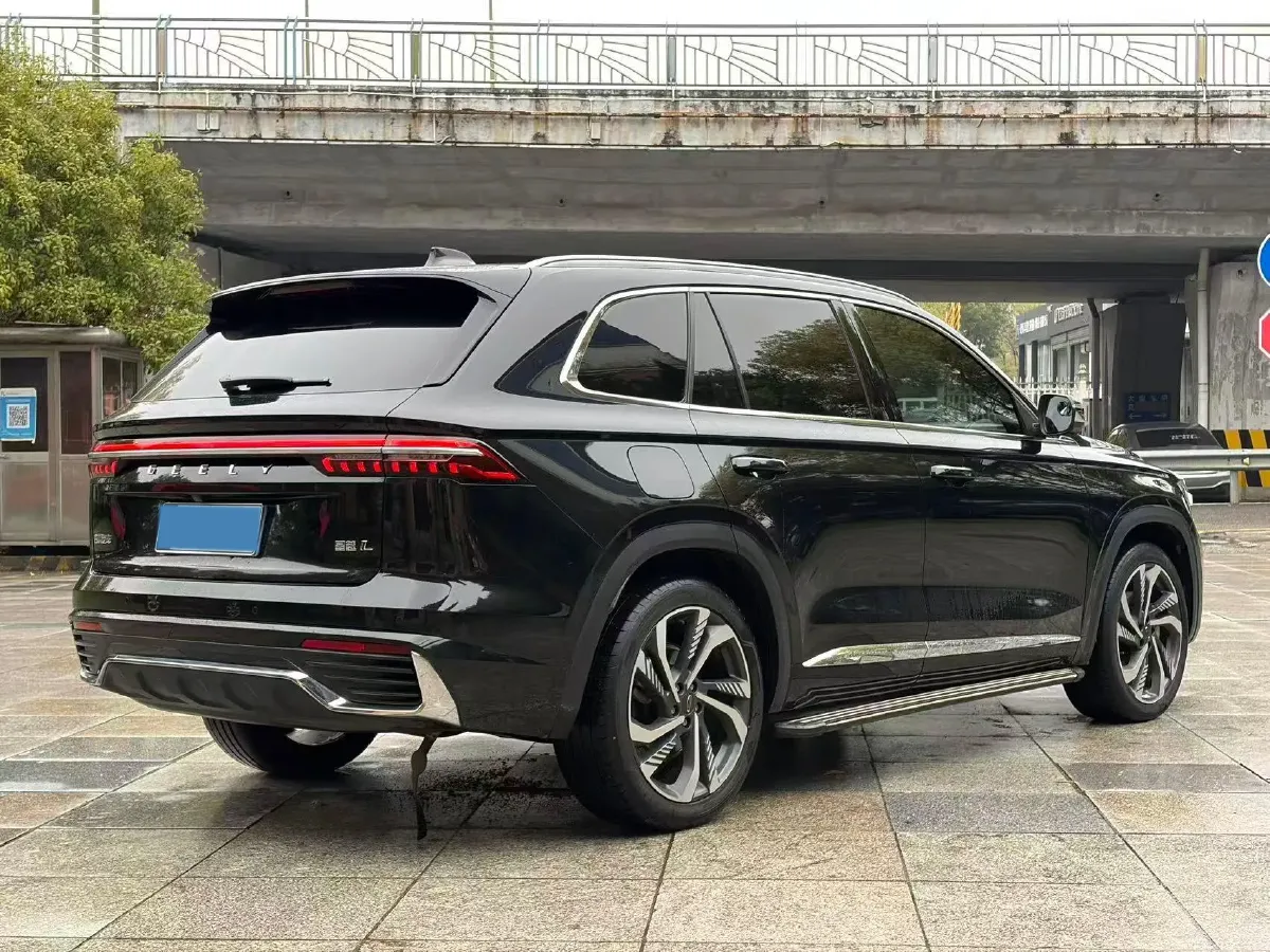2023 Geely Monjaro 2.0T 238HP L4 8AT,autocango,china used car exporter,china ev exporter,chinese used car exporter,chinese used ev exporter