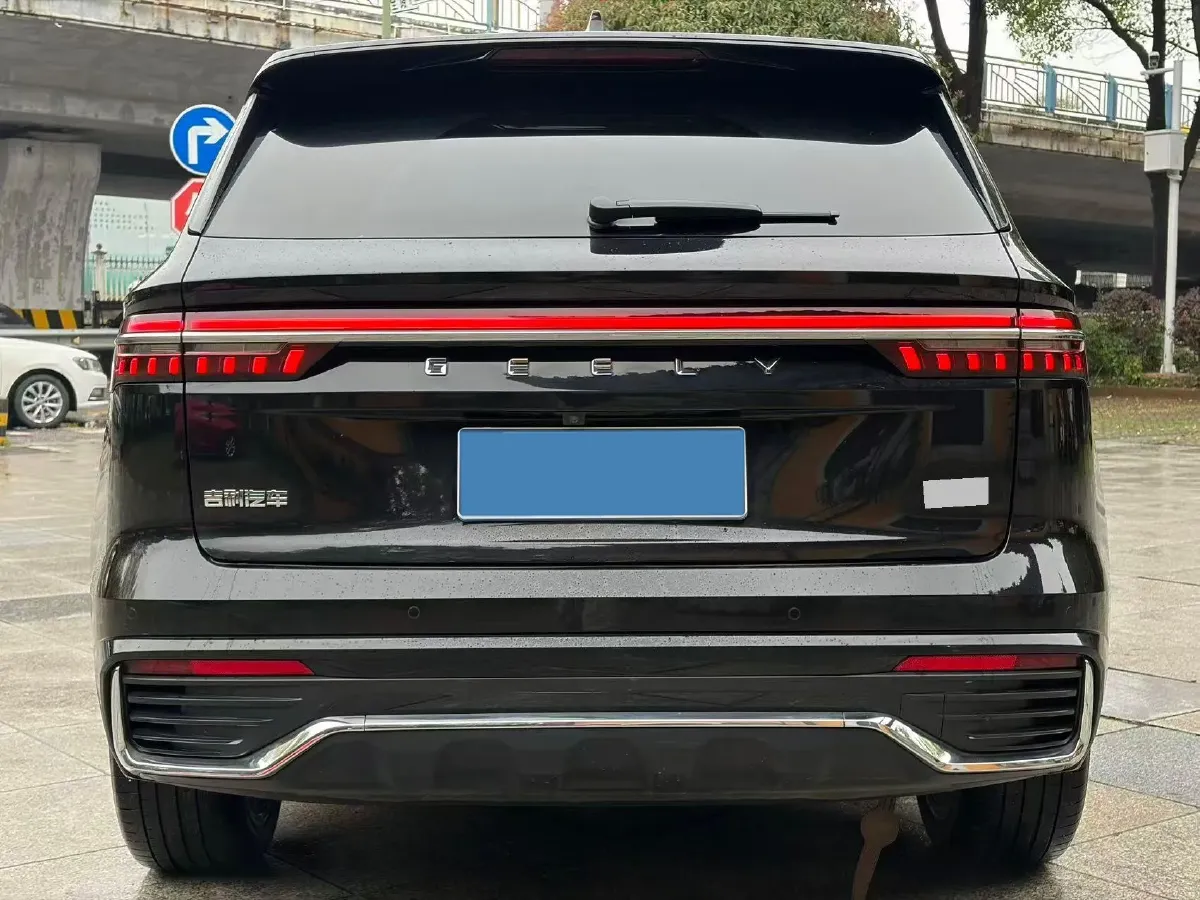 2023 Geely Monjaro 2.0T 238HP L4 8AT,autocango,china used car exporter,china ev exporter,chinese used car exporter,chinese used ev exporter