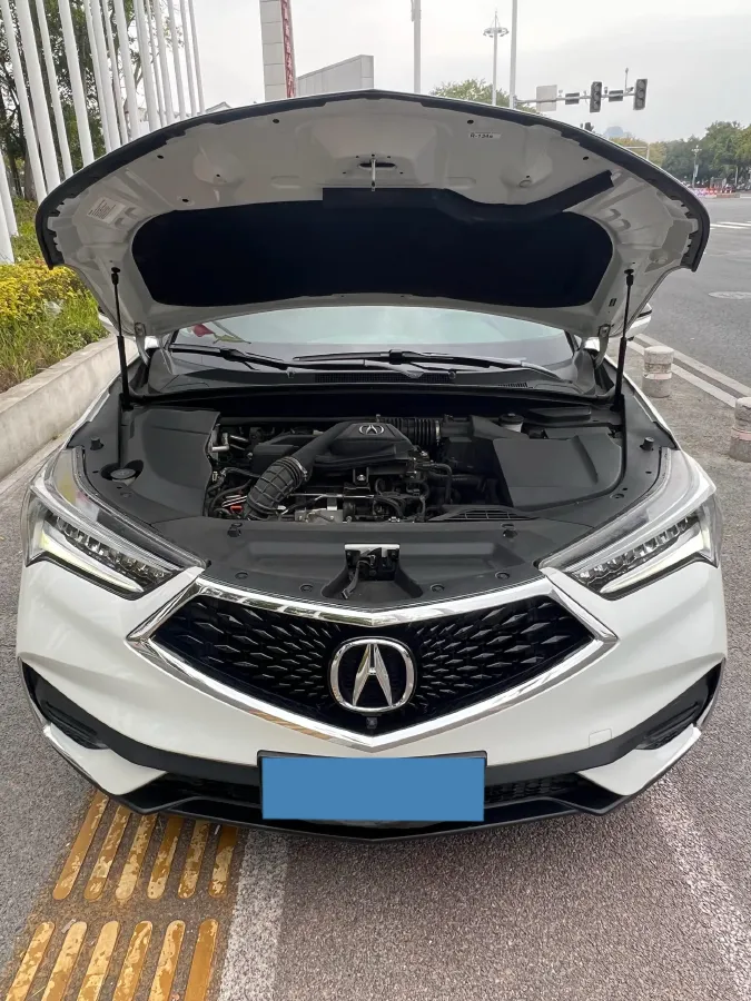 2021 Acura CDX 1.5T 182HP L4 8DCT,autocango,china used car exporter,china ev exporter,chinese used car exporter,chinese used ev exporter