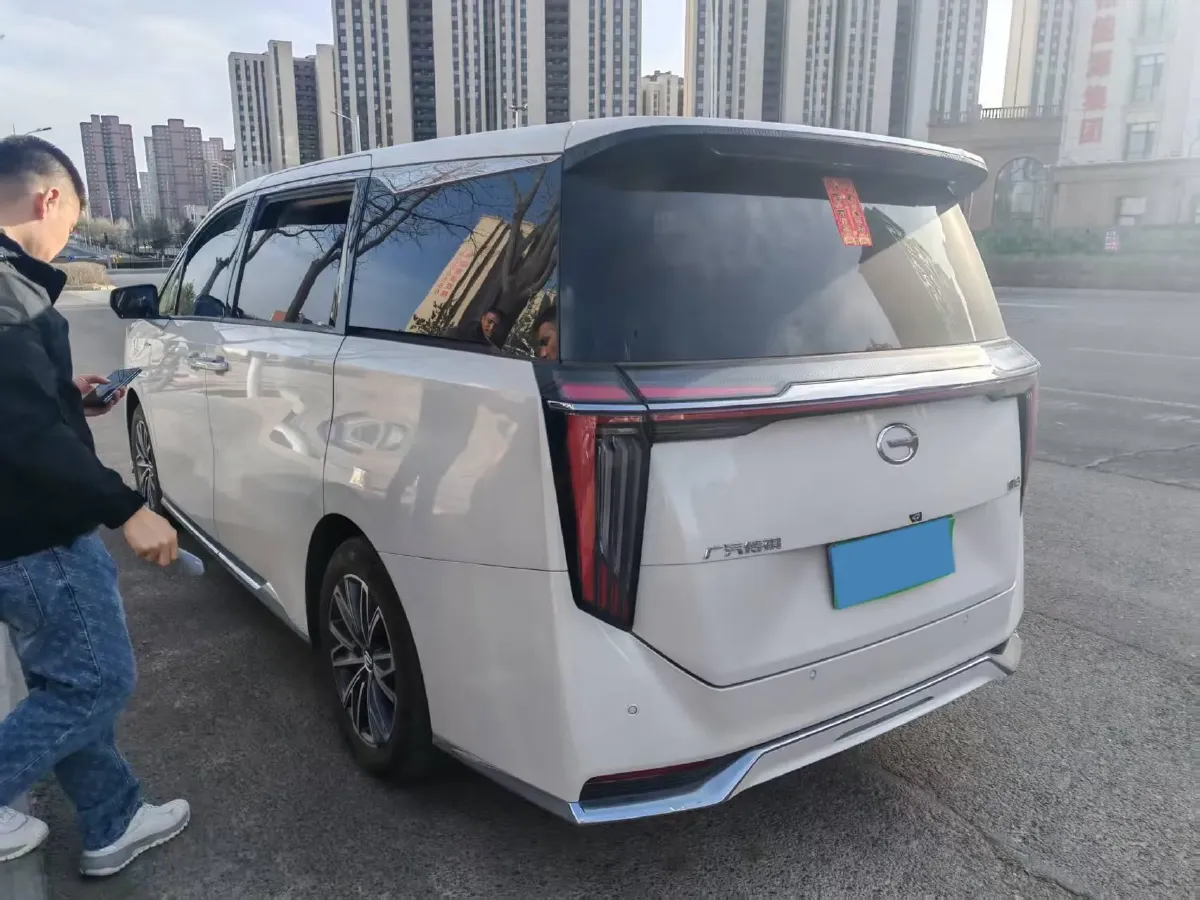 2024 GAC Trumpchi M8 2.0T 252HP L4 8AT,autocango,china used car exporter,china ev exporter,chinese used car exporter,chinese used ev exporter