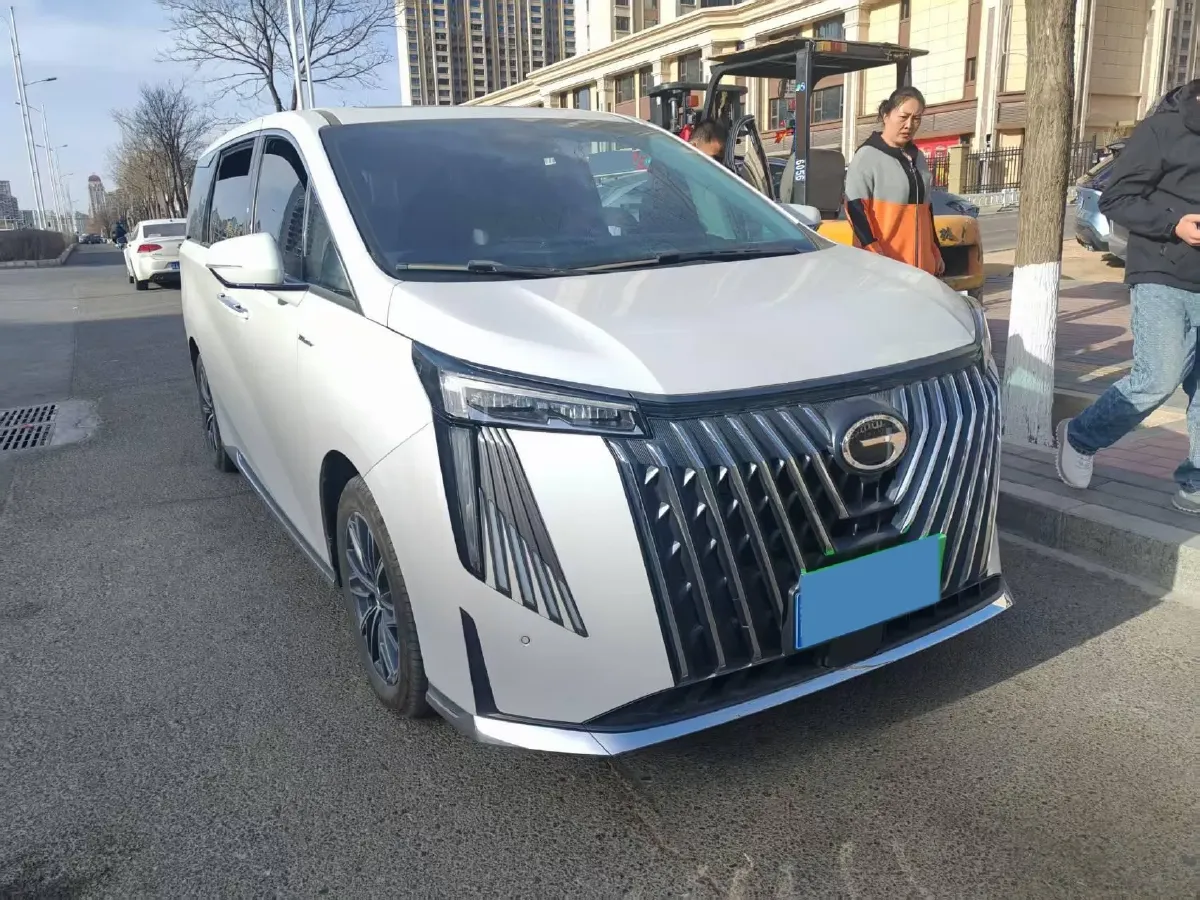 2024 GAC Trumpchi M8 2.0T 252HP L4 8AT,autocango,china used car exporter,china ev exporter,chinese used car exporter,chinese used ev exporter