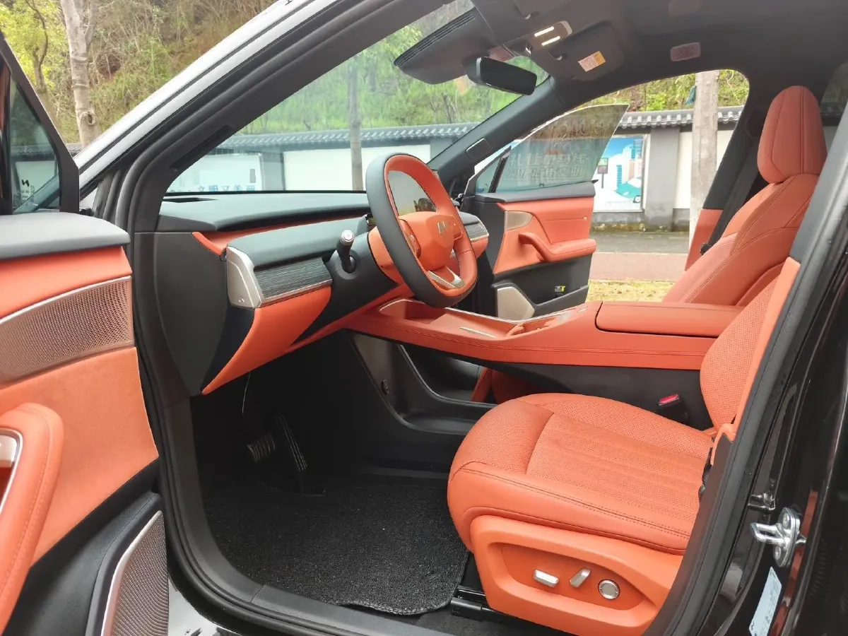 2024 ONVO L60 BEV 60KWH,autocango,china used car exporter,china ev exporter,chinese used car exporter,chinese used ev exporter